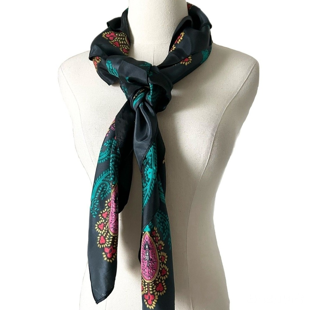 Diane Von Furstenberg 100% Silk Scarf Black Multicolor Paisley Plaid Luxury
